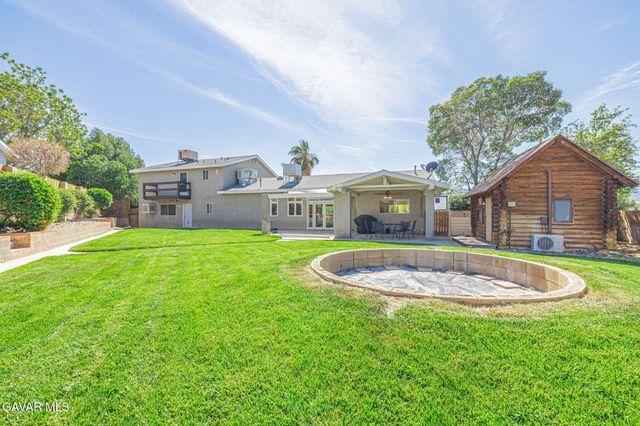 4755 Quartz Hill Road, Quartz Hill, CA 93536