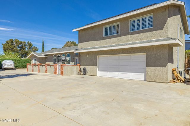 4755 Quartz Hill Road, Quartz Hill, CA 93536