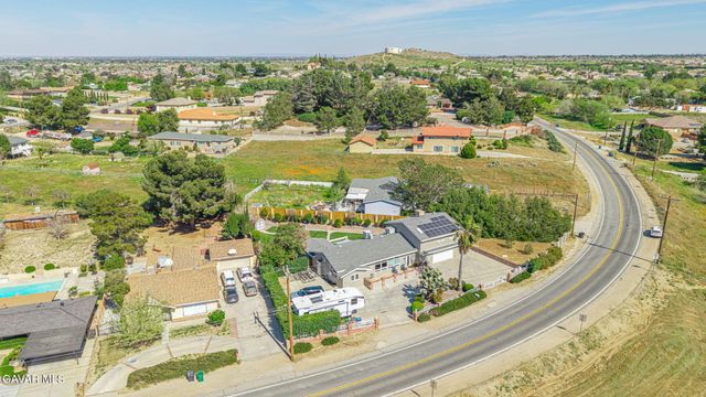 4755 Quartz Hill Road, Quartz Hill, CA 93536