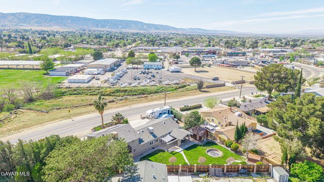 4755 Quartz Hill Road, Quartz Hill, CA 93536