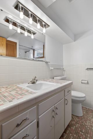 25791 Dodd Boulevard, Lakeville, MN 55044