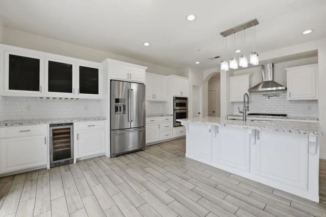 1910 Harbison Canyon Rd, El Cajon, CA 92019