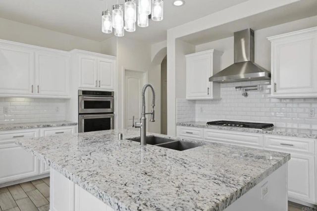 1910 Harbison Canyon Rd, El Cajon, CA 92019