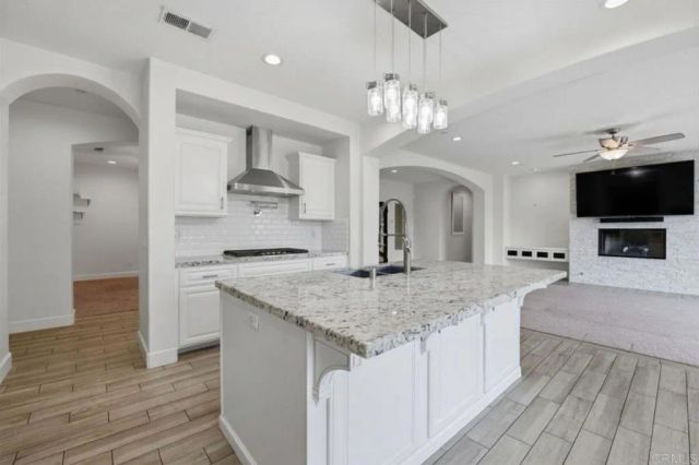 1910 Harbison Canyon Rd, El Cajon, CA 92019