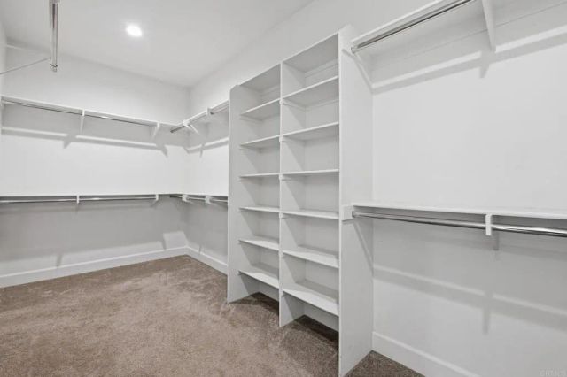 1910 Harbison Canyon Rd, El Cajon, CA 92019