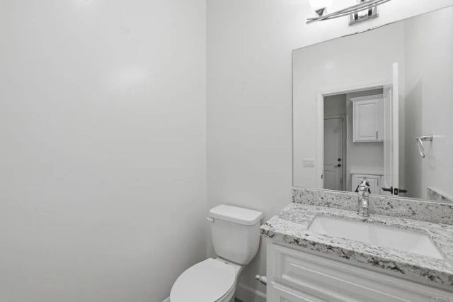 1910 Harbison Canyon Rd, El Cajon, CA 92019