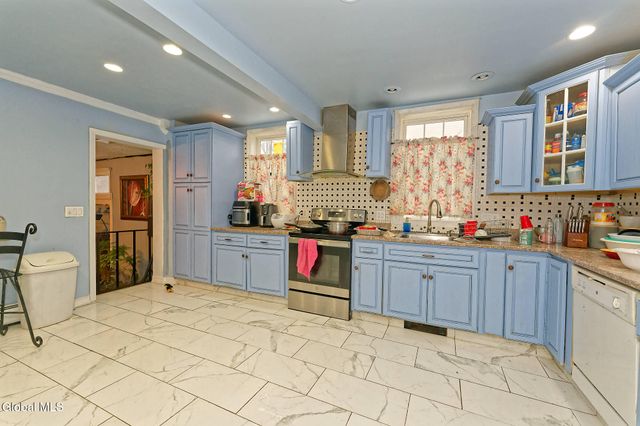 159 Lorraine Avenue, Schenectady, NY 12304