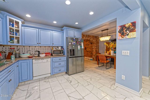 159 Lorraine Avenue, Schenectady, NY 12304