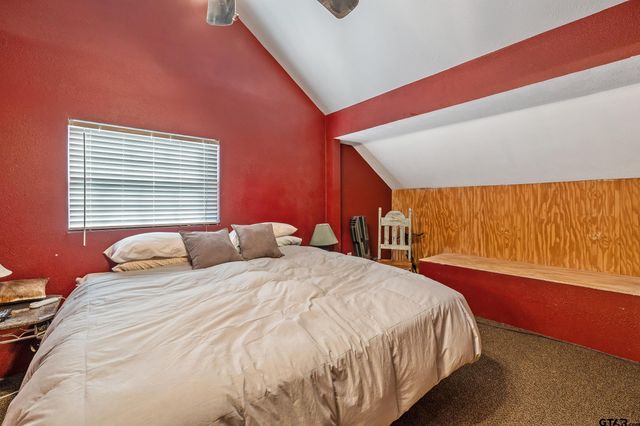 16661 PR 2360, Oakwood, TX 75855