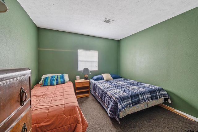 16661 PR 2360, Oakwood, TX 75855