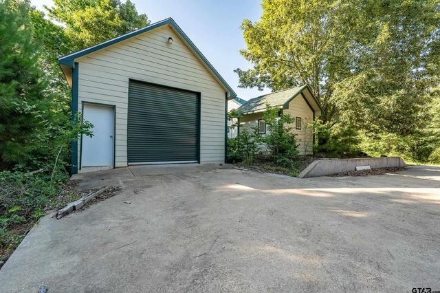 16661 PR 2360, Oakwood, TX 75855