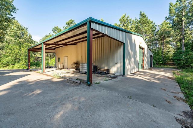 16661 PR 2360, Oakwood, TX 75855