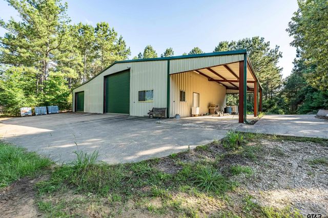 16661 PR 2360, Oakwood, TX 75855