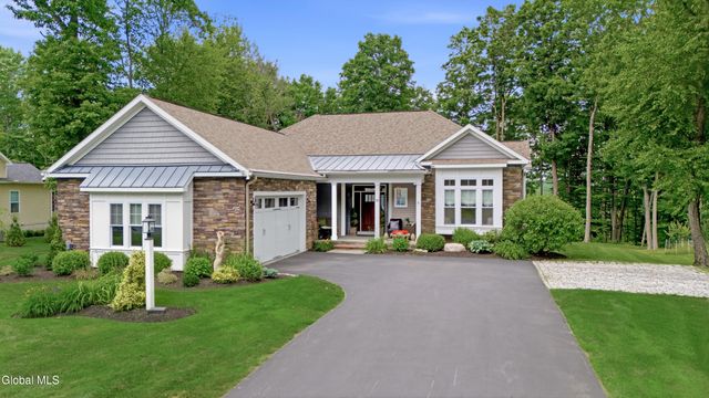 26 Yachtsman Way, Malta, NY 12020