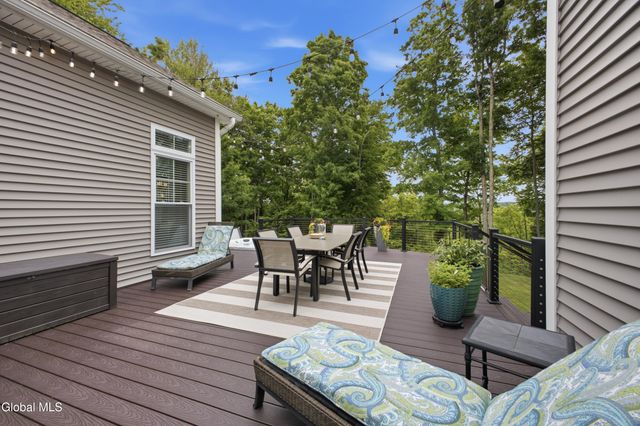 26 Yachtsman Way, Malta, NY 12020