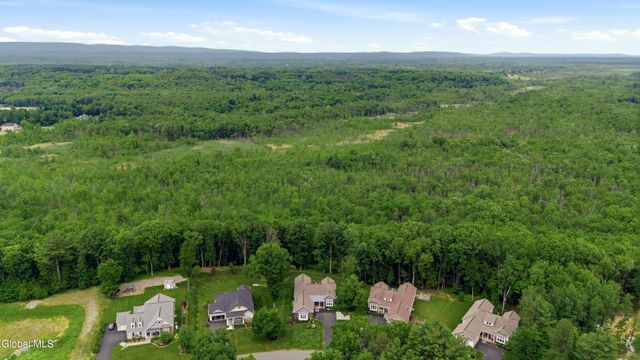 26 Yachtsman Way, Malta, NY 12020