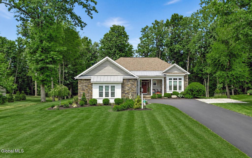 26 Yachtsman Way, Malta, NY 12020