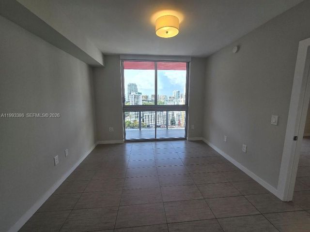 117 SW 10th Street 2105, Miami, FL 33130