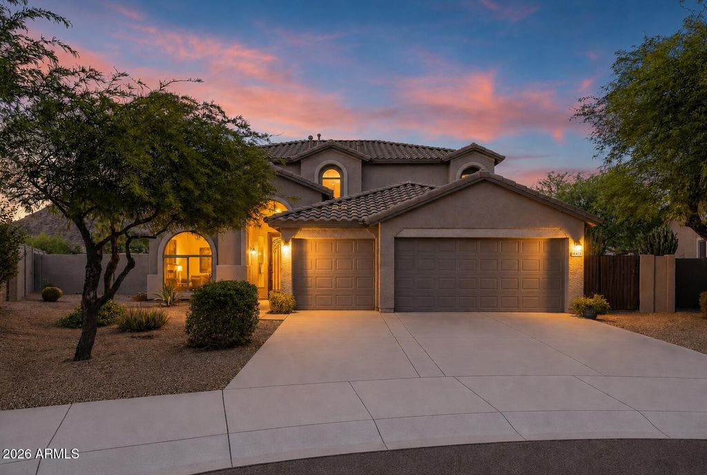 8370 W SPUR Drive, Peoria, AZ 85383 — photo 2