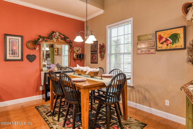 1155 COUSINTOWN Road, Interlachen, FL 32148