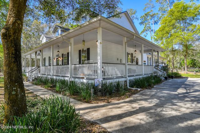 1155 COUSINTOWN Road, Interlachen, FL 32148