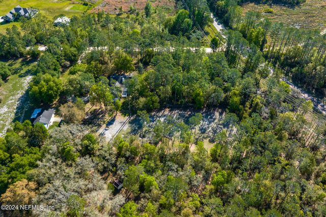 1155 COUSINTOWN Road, Interlachen, FL 32148