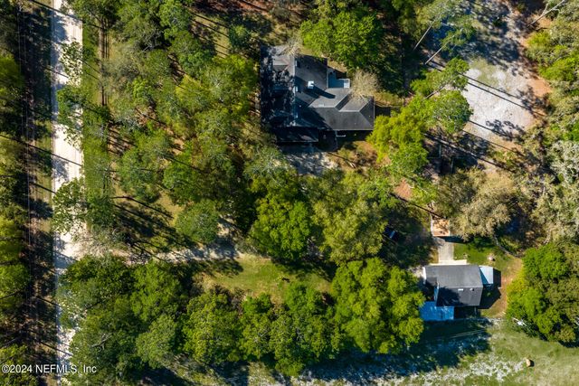 1155 COUSINTOWN Road, Interlachen, FL 32148