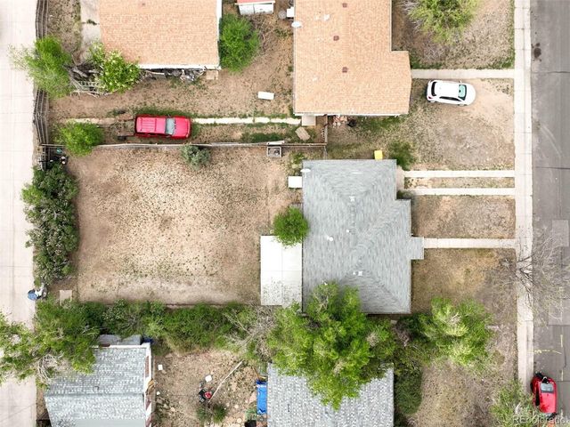 1213 Jamaica St, Aurora, CO 80010