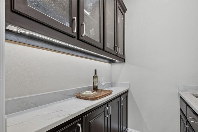 4827 Sandestin Drive, Dallas, TX 75287