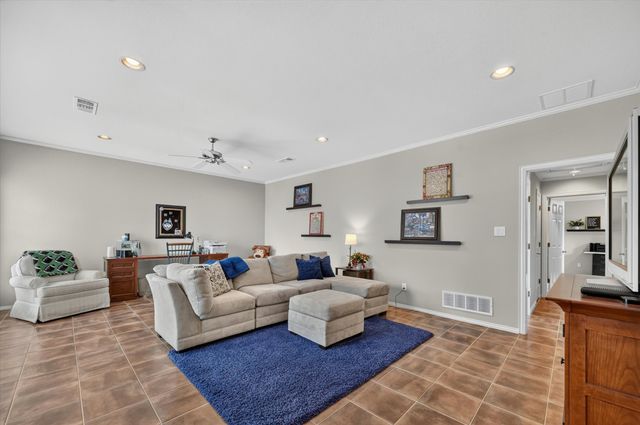 4827 Sandestin Drive, Dallas, TX 75287