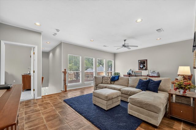 4827 Sandestin Drive, Dallas, TX 75287