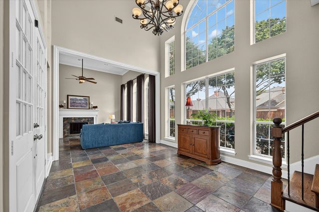 4827 Sandestin Drive, Dallas, TX 75287