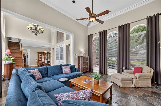 4827 Sandestin Drive, Dallas, TX 75287