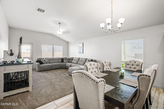 809 Coyote Melon Drive, Socorro, TX 79927