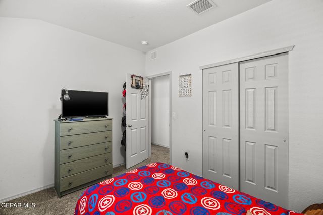 809 Coyote Melon Drive, Socorro, TX 79927