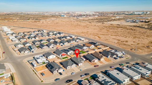 809 Coyote Melon Drive, Socorro, TX 79927