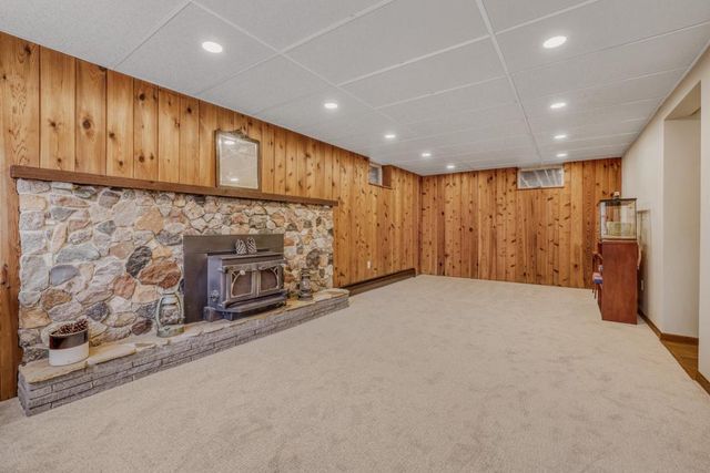 15567 Fish Point Road SE, Prior Lake, MN 55372