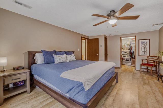 15567 Fish Point Road SE, Prior Lake, MN 55372