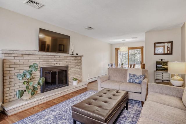 15567 Fish Point Road SE, Prior Lake, MN 55372