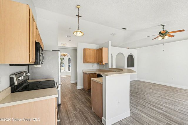 7350 Bartow Avenue, Cocoa, FL 32927