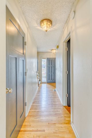 2705 71st Street, Urbandale, IA 50322