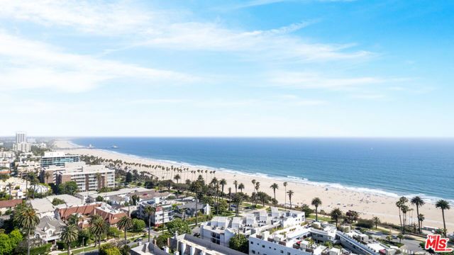 153 San Vicente Boulevard PH 4H, Santa Monica, CA 90402