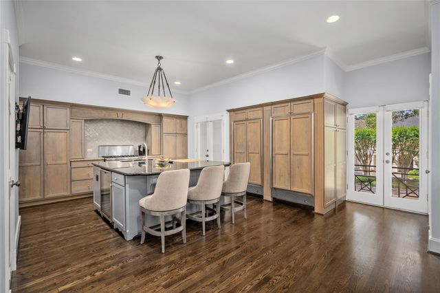 115 Glynn Way, Houston, TX 77056