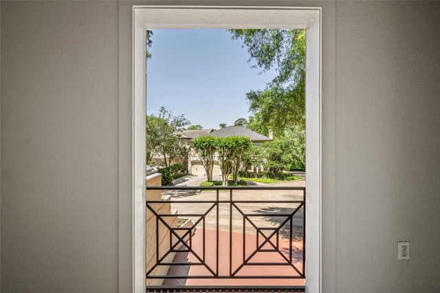 115 Glynn Way, Houston, TX 77056