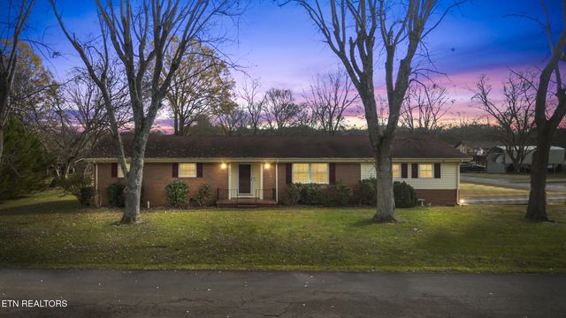 4636 NW Meadow Ave, Cleveland, TN 37312