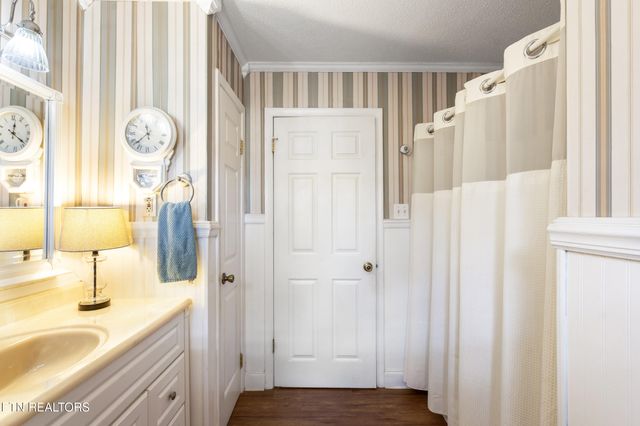 4636 NW Meadow Ave, Cleveland, TN 37312