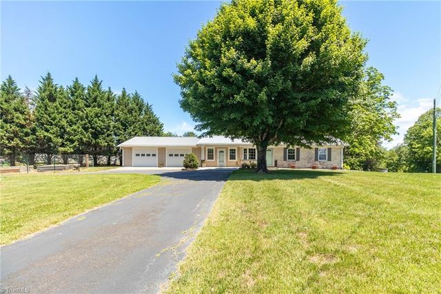 1204 Pilot Power Dam Road, Pilot Mountain, NC 27041