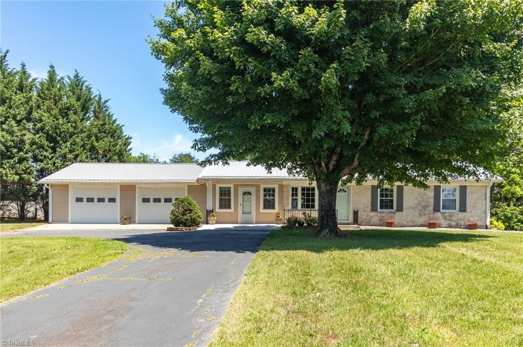 1204 Pilot Power Dam Road, Pilot Mountain, NC 27041