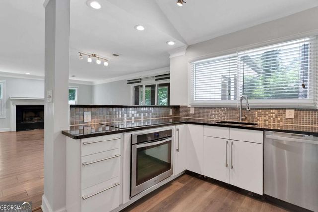 1452 Briaroaks Trail NE, Atlanta, GA 30329