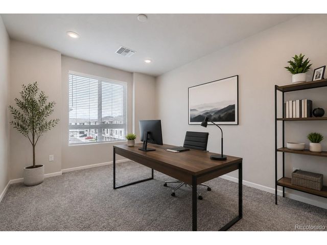 6153 N Ceylon St 10-303, Denver, CO 80249